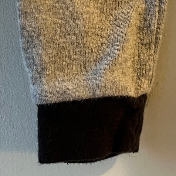 3/$15 Oshkosh Animal Headphones Graphic Long Sleeve Top 10 - Picture 2 of 6